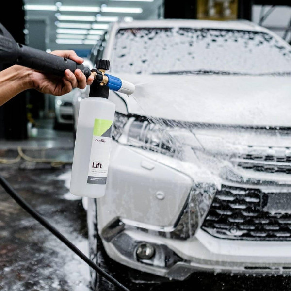 Высококонцентрированная пена для предварительной мойки авто CARPRO Lift, 1 л