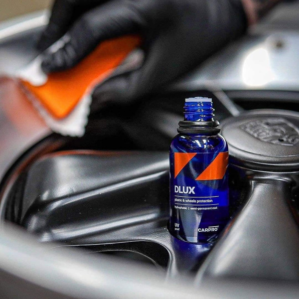 Керамічне покриття для дисків і пластику CARPRO CQuartz DLUX kit, 30 мл (1111CD)