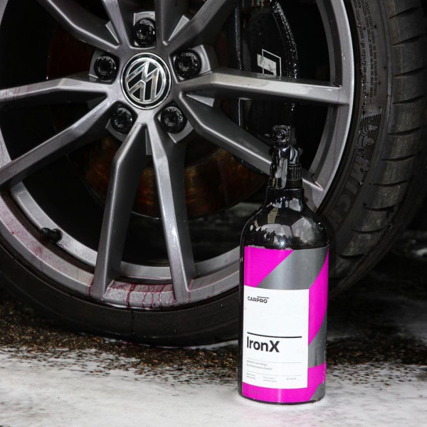 Очиститель металлических вкраплений - CARPRO IronX 0.5л