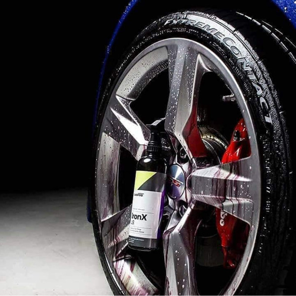 Очиститель металлических вкраплений с лимонным ароматом - CARPRO IronX LS, 500 мл