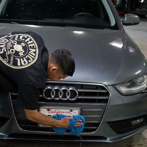 Автошампунь от смолы и следов насекомых Chemical Guys Bug&Tar Remover, 3785 мл (CWS104)
