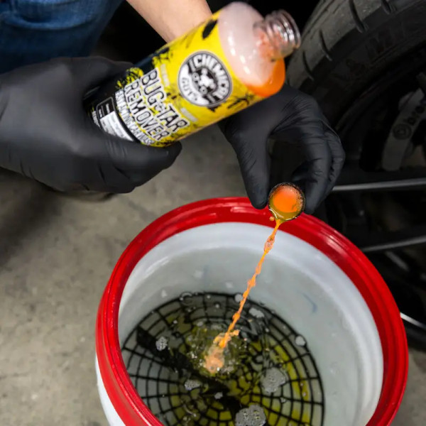 Автошампунь от смолы и следов насекомых Chemical Guys Bug&Tar Remover, 3785 мл (CWS104)