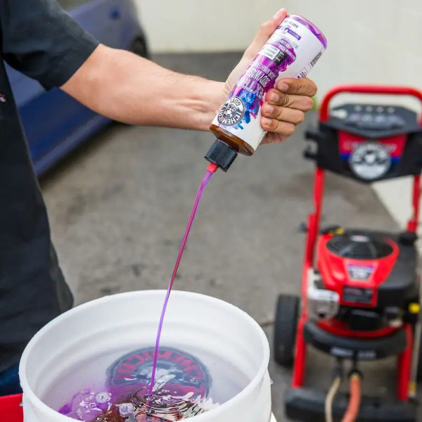 Шампунь для авто ультраконцентрированный Chemical Guys Extreme Bodywash & Wax, 473 мл (CWS207_16)