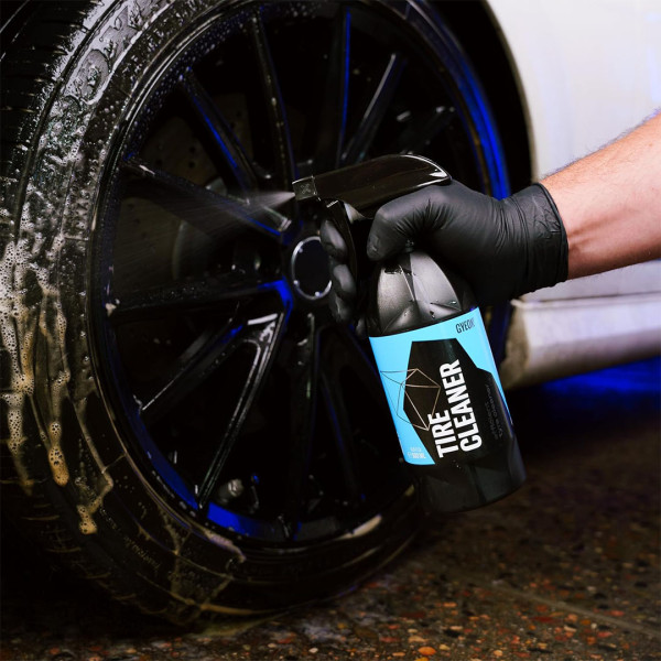 Специализированный очиститель шин и резины Gyeon Q²M Tire Cleaner, 0.5 л