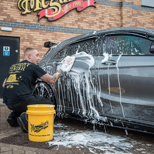 Автомобильный шампунь с воском Meguiar's Ultimate Wash & Wax, 473 мл (G17716EU)