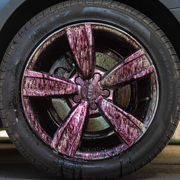 Очиститель для дисков с реагентом Meguiar's Ultimate All Wheel Cleaner, 709 мл (G180124)