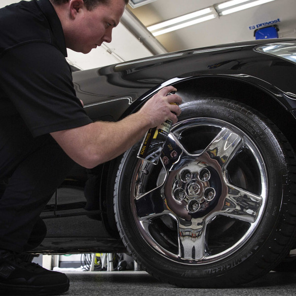 Спрей для чернения шин Meguiar's Ultimate Insane Shine Tire Coating, 425 мл (G190315)