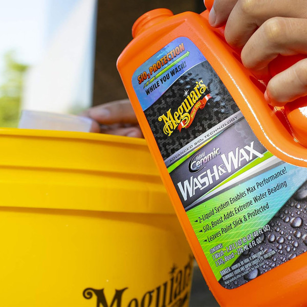 Автомобильный гибридно-керамический шампунь Meguiar's Hybrid Ceramic Wash & Wax, 1400 мл (G210256)