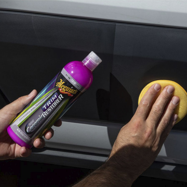 Гибридный керамический восстановитель пластика Meguiar's Hybrid Ceramic Trim Restorer, 473 мл (G220316)