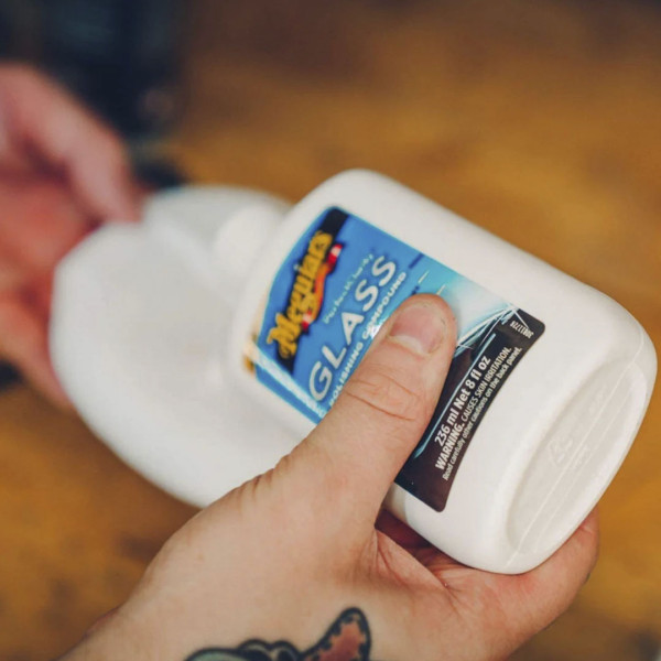 Паста для очистки стекла Meguiar's Perfect Clarity Glass Polishing Compound, 236 мл (G8408)