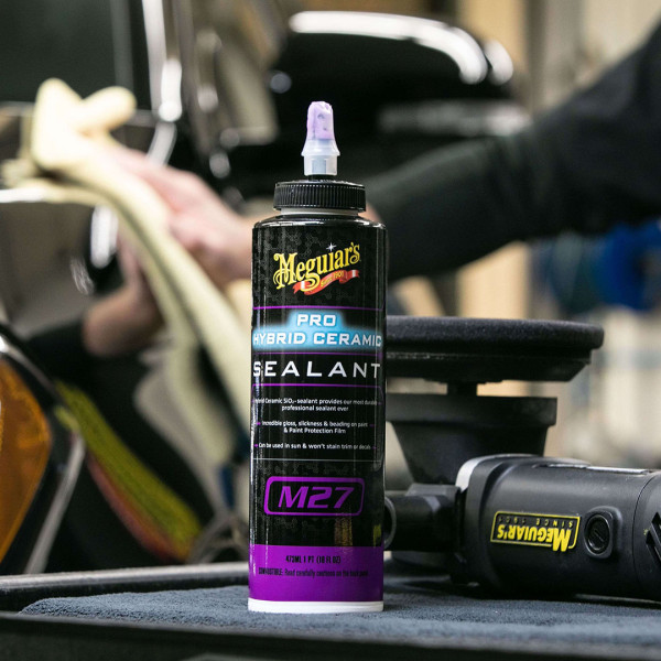 Гибридный керамический силант Meguiar's M27 Pro Hybrid Ceramic Sealant, 473 мл (M2716)