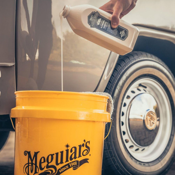Автомобильный шампунь с воском Meguiar's Mirror Bright Automobile Shampoo, 1420 мл (MB0148EU)