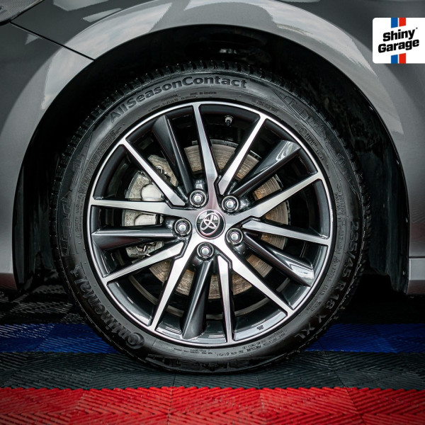 Очиститель для шин и резиновых элементов Shiny Garage Pure Black Tire Cleaner, 1000 мл