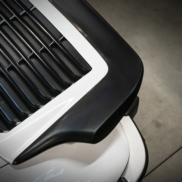 Средство по уходу за пластиковыми деталями Shiny Garage Jet Black Trim Restorer, 500 мл