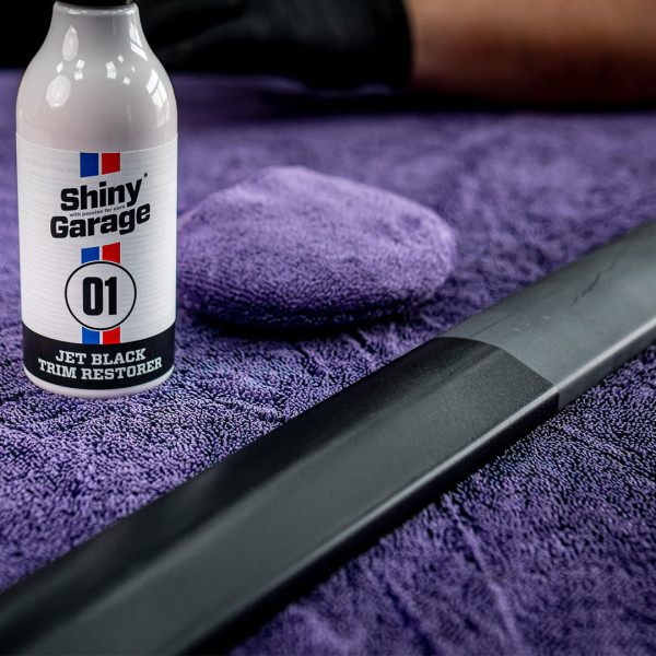 Средство по уходу за пластиковыми деталями Shiny Garage Jet Black Trim Restorer, 500 мл