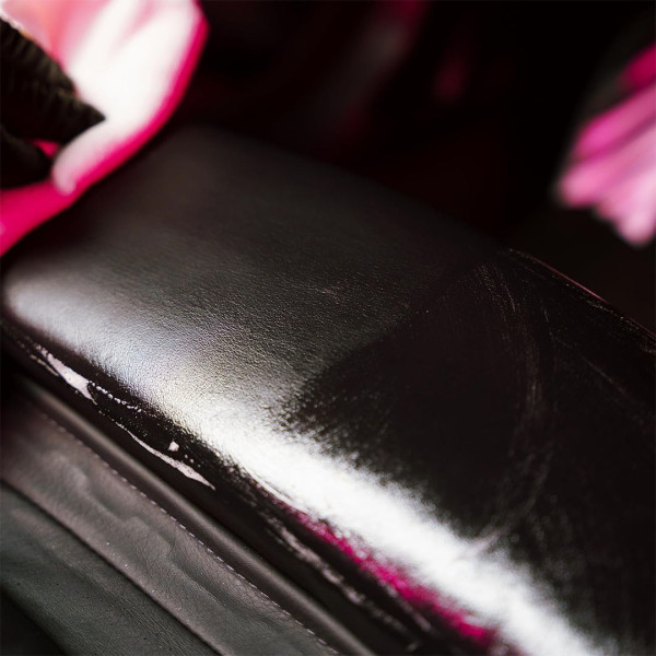 Очиститель кожи Gyeon Q²M LeatherCleaner Strong, 500 мл