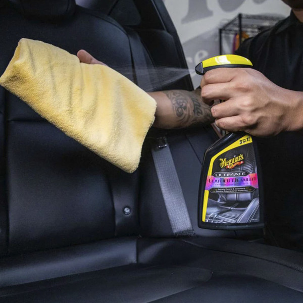 Спрей 3 в 1 для ухода за кожаным салоном Meguiar's Ultimate Leather Detailer, 473 мл (G201316)