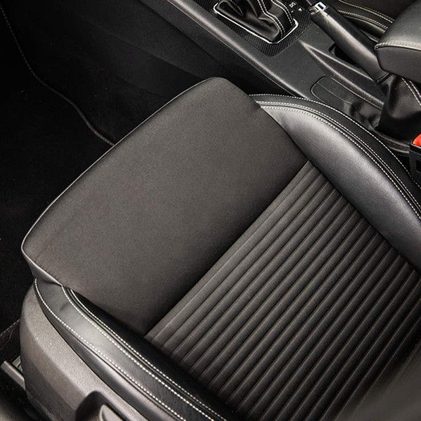 Очиститель ковров и интерьера салона Meguiar's Carpet & Interior Cleaner, 473 мл (G9416EU)