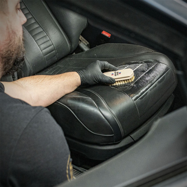 Средство для чистки кожи Shiny Garage Leather Cleaner Strong, 150 мл