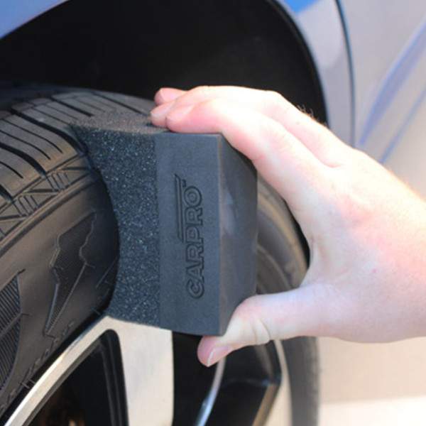 Аппликатор для чернения резины CARPRO Tire Applicator