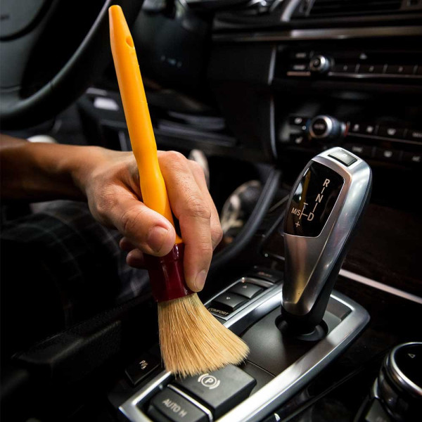 Кисть для детейлинга Chemical Guys Boars Hair Detailing Brush (ACCS91)