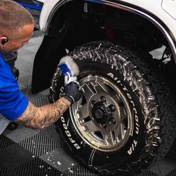 Премиум-щетка для чистки шин Detail Factory ProGrip XL Tire Brush, Синий-Серый