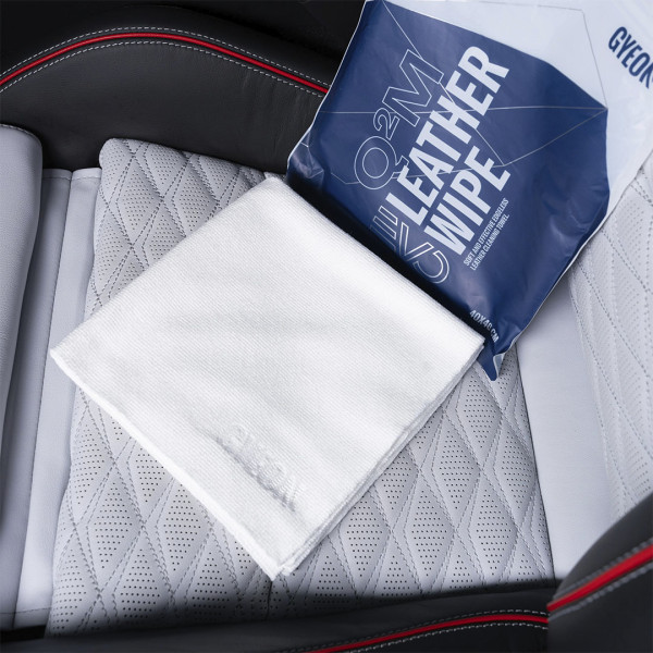 Полотенце для чистки кожи Gyeon Q²M LeatherWipe EVO 2шт, 40 x 40 см (8809432675723)