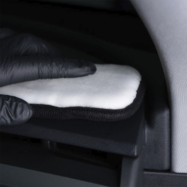 Губка для очистки салона автомобиля Gyeon Q²M Scrub Pad EVO, 8 х 10 см (8809432676225)