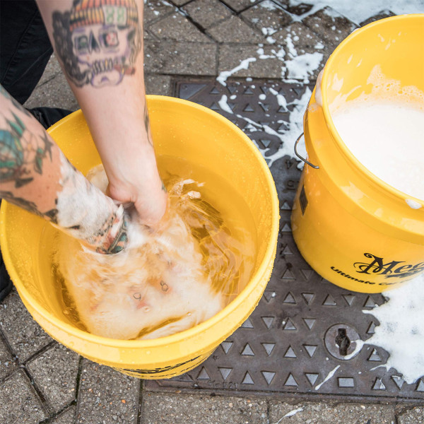 Ведро для ручной мойки Meguiar's Yellow Bucket, 19 л (RG203)